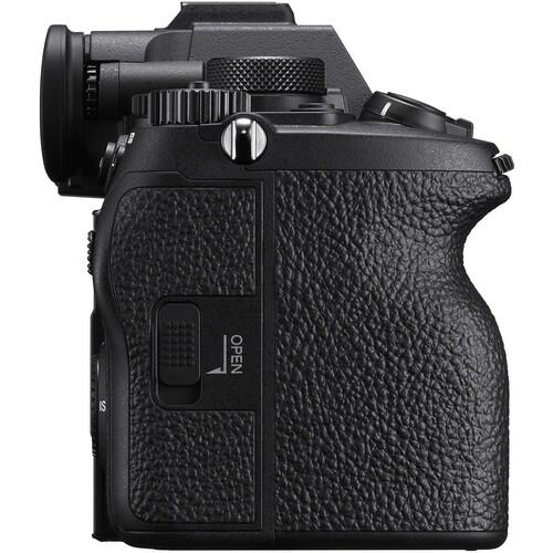 Sony ILCE7RM5 Body Only